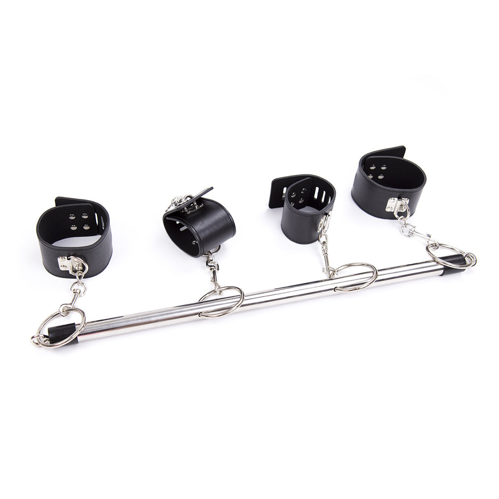 The Red & Chrome 4-Point Spreader Bar
